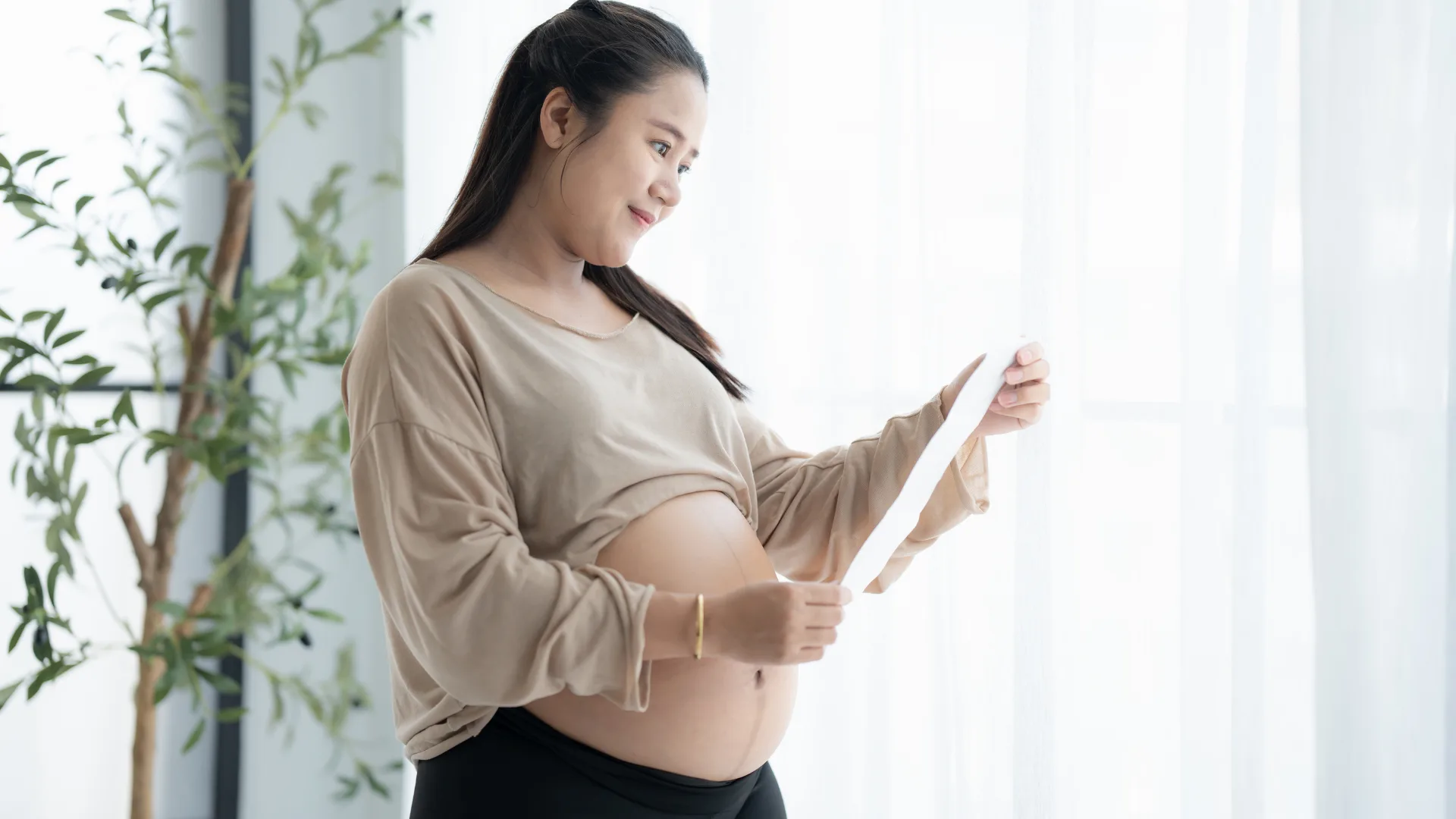 What Is Embryo Freezing? A Complete Guide for IVF Patients